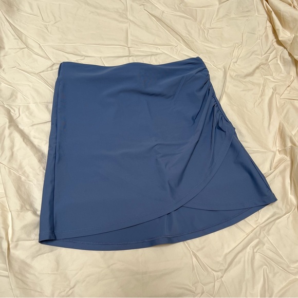 Summersalt - The Ruched Swim Skirt in Blue Mountain - Size: XS - Picture 9 of 13